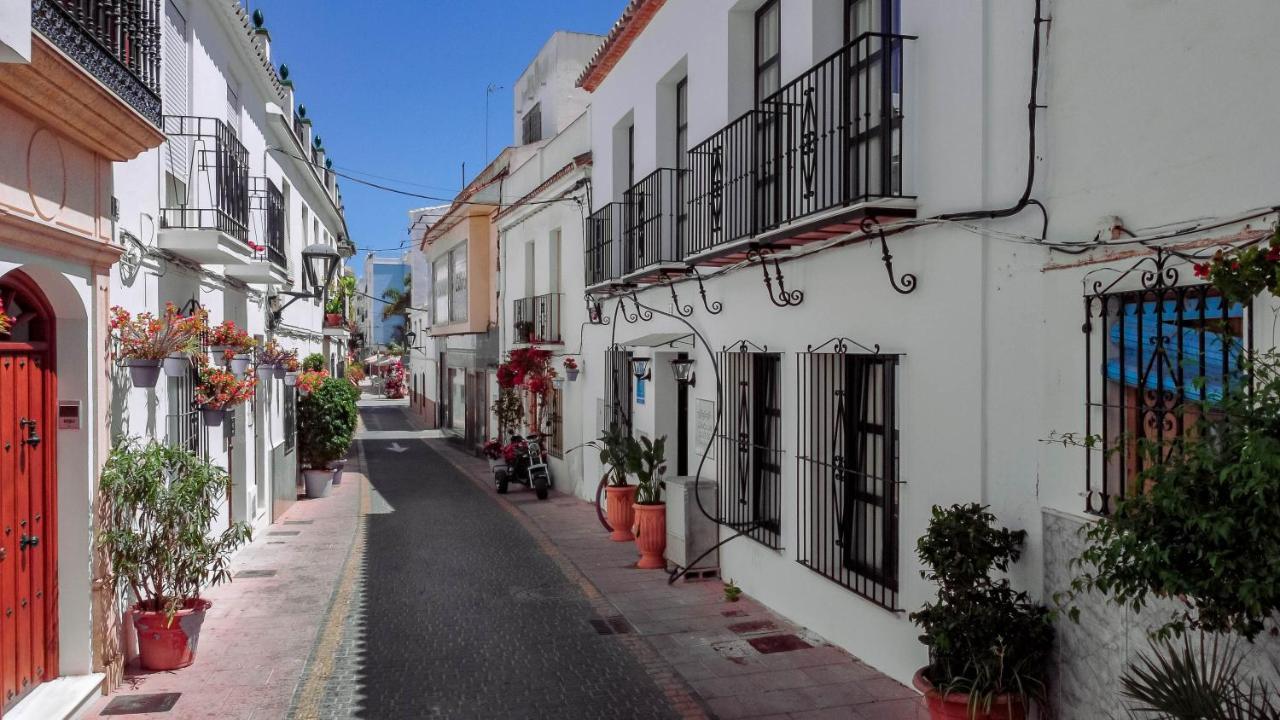 Seaclub Suites Estepona By Roomservices Екстер'єр фото