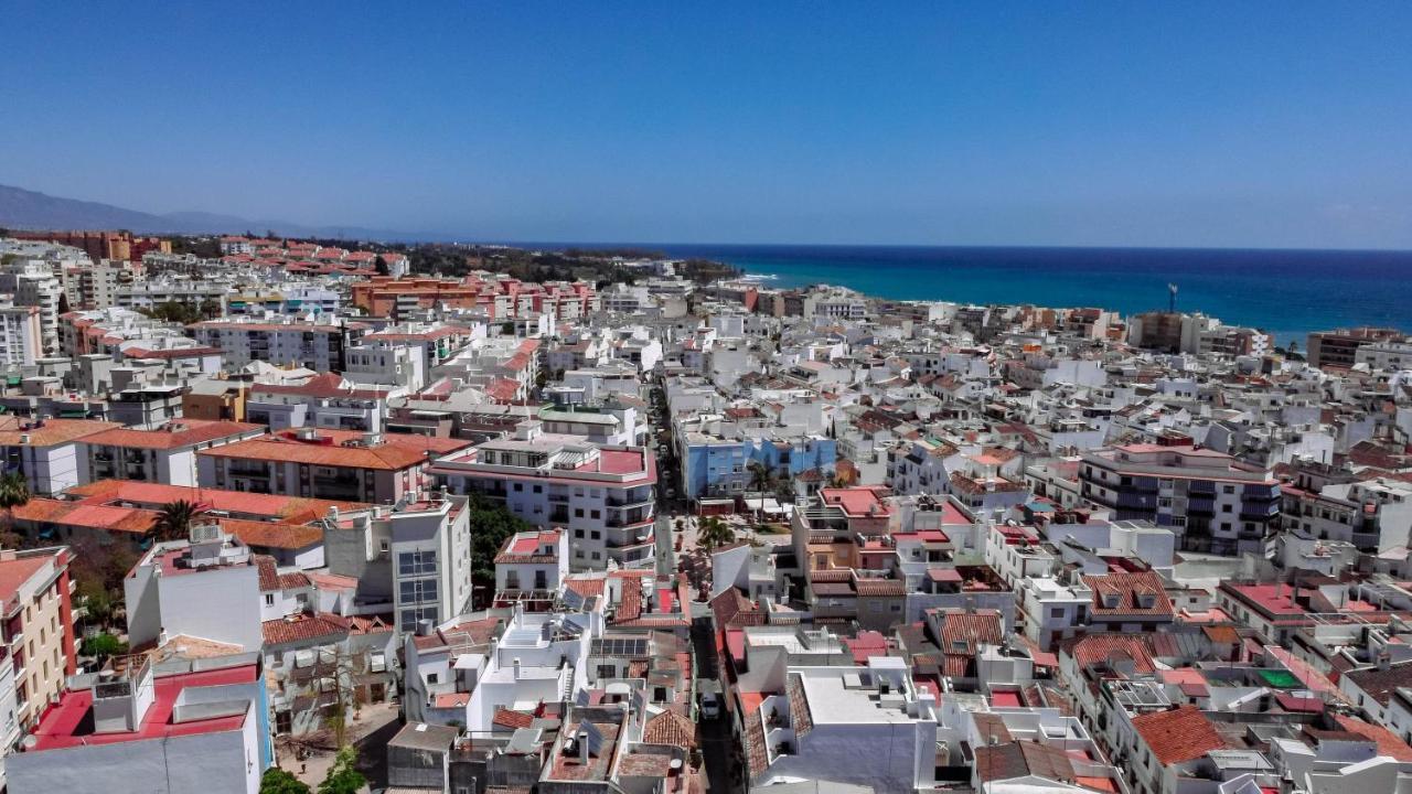 Seaclub Suites Estepona By Roomservices Екстер'єр фото
