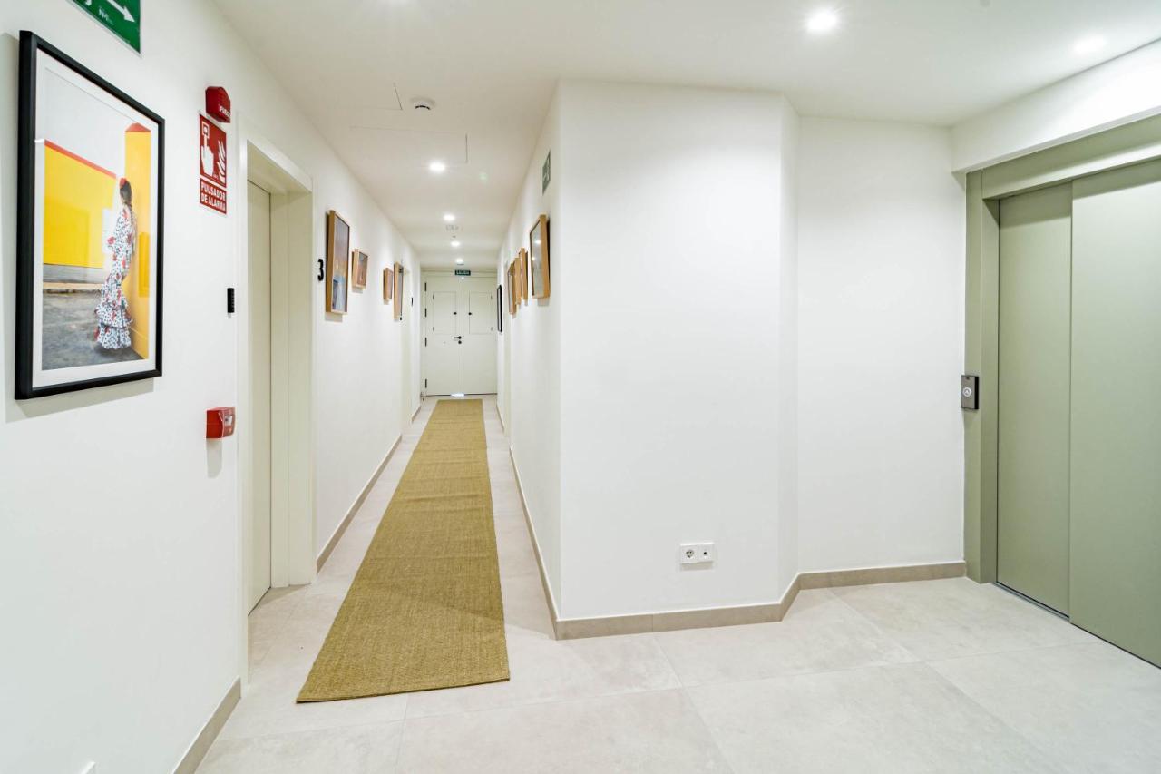 Seaclub Suites Estepona By Roomservices Екстер'єр фото